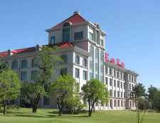 华光国瓷（烟台）艺术馆