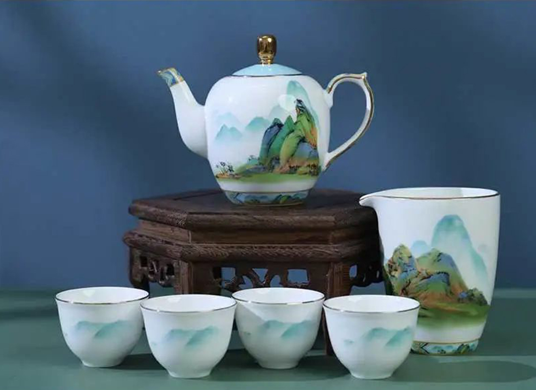 异中求同——千里江山蕴茶道